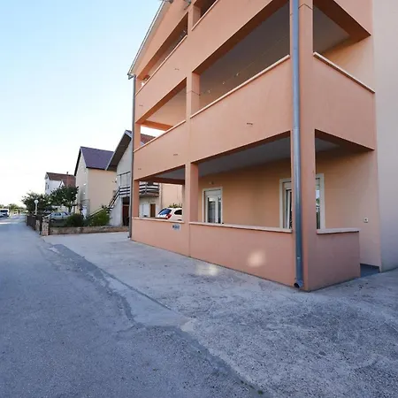 With A Parking Space - 13550 *