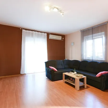 With A Parking Space - 13550 Apartment *