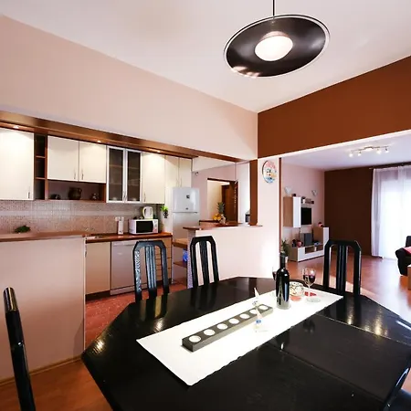 Appartement With A Parking Space - 13550