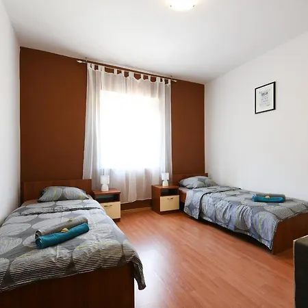 Apartment With A Parking Space - 13550