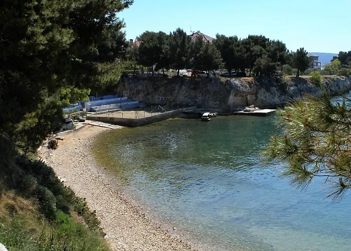 Appartement With A Parking Space - 13550