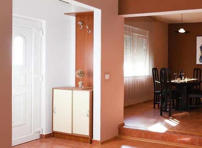 With A Parking Space - 13550 Апартаменты